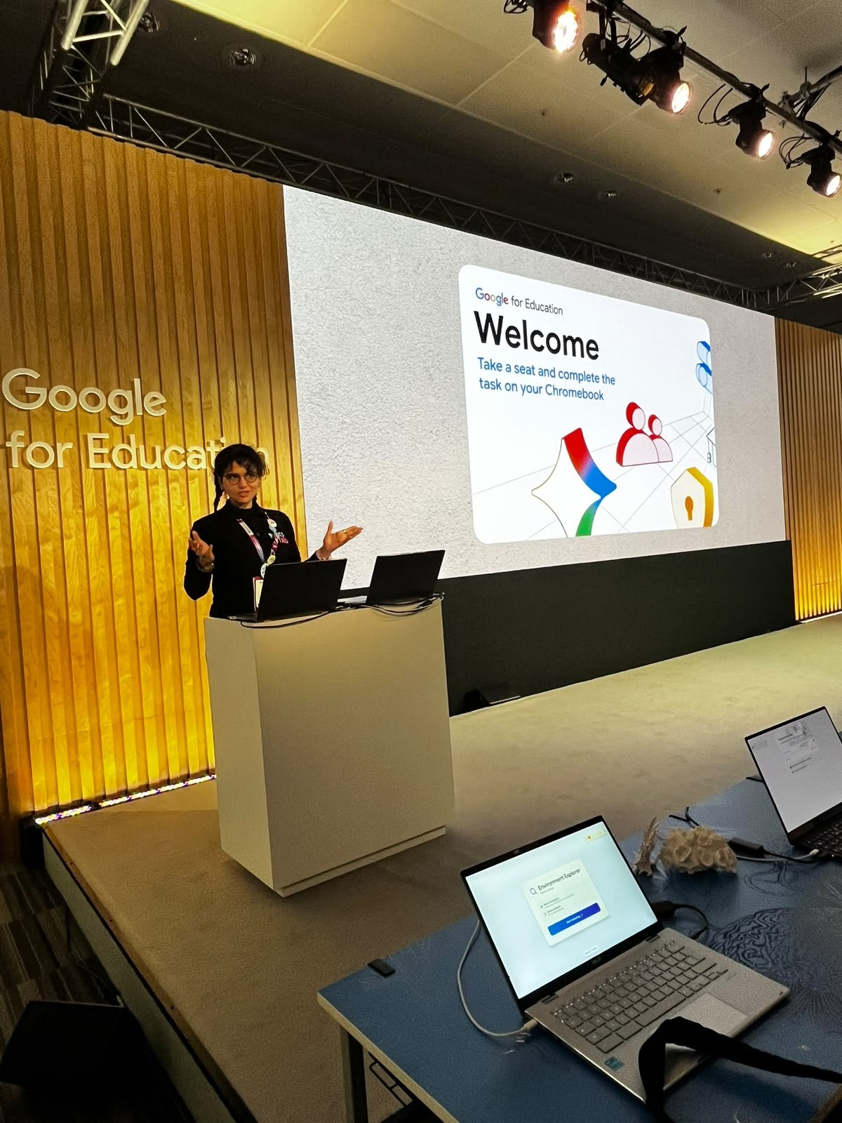 Gamze Beyaz Google for Education sahnesinde